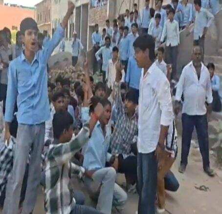 Churu students allege teacher beat them over uniform