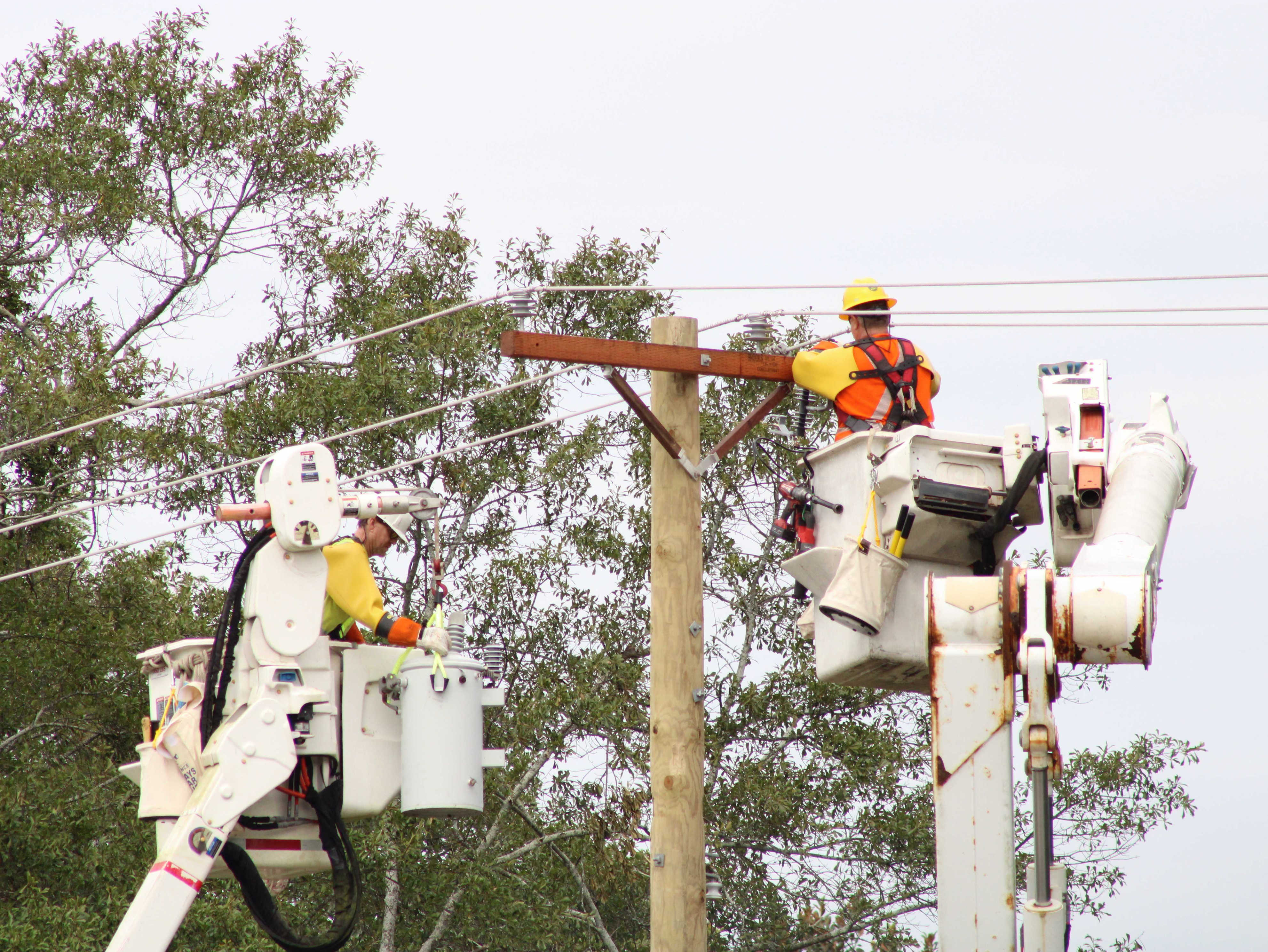 How to report power outages in Alabama