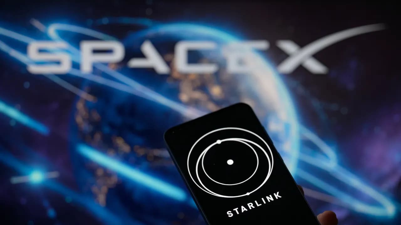 SpaceX’s Starlink gets major boost as American Airlines more than ...