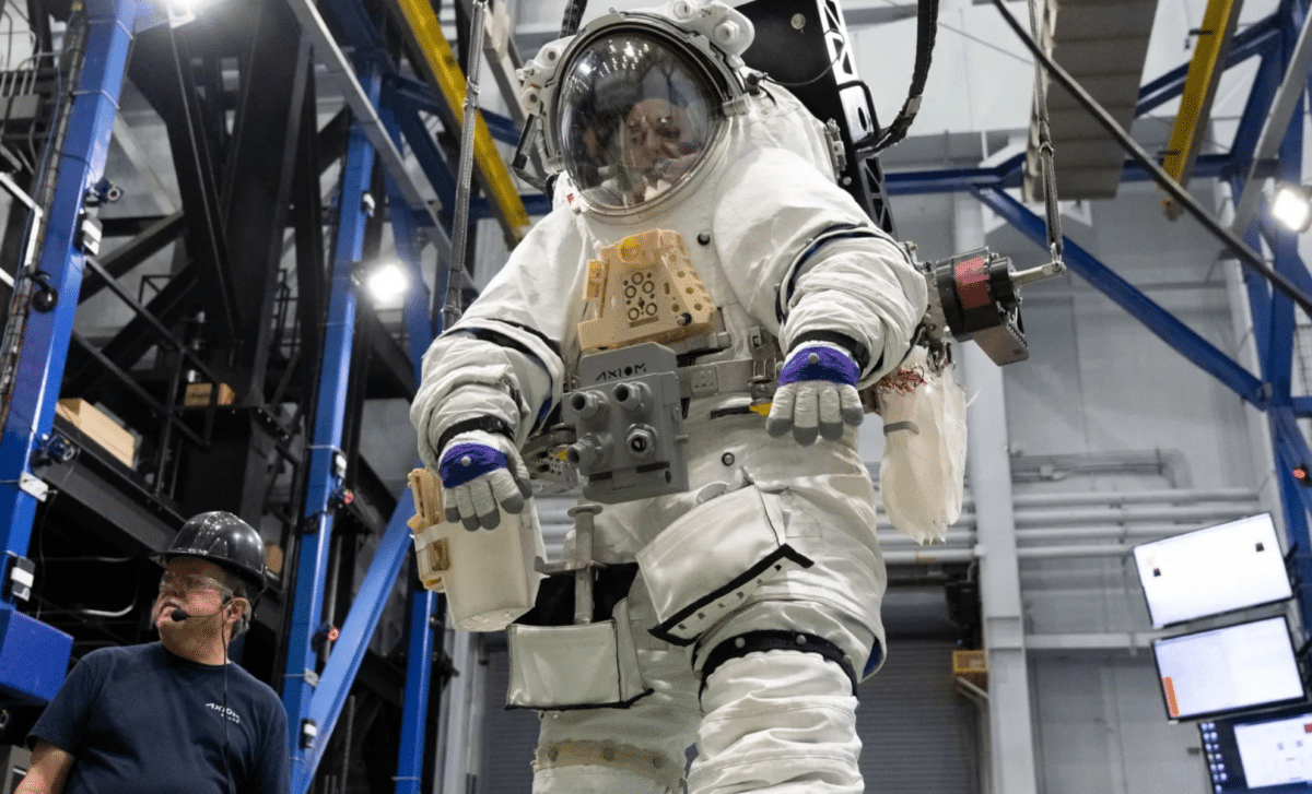NASA is rethinking its moon spacesuits, and the reason could change the ...