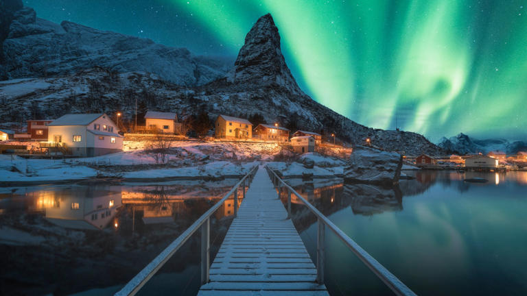Northern lights tonight: 22 states could see a rare sky show