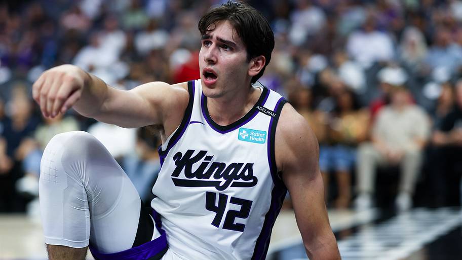 Maxime Raynaud needs to bring out his inner Mad Max for the Kings