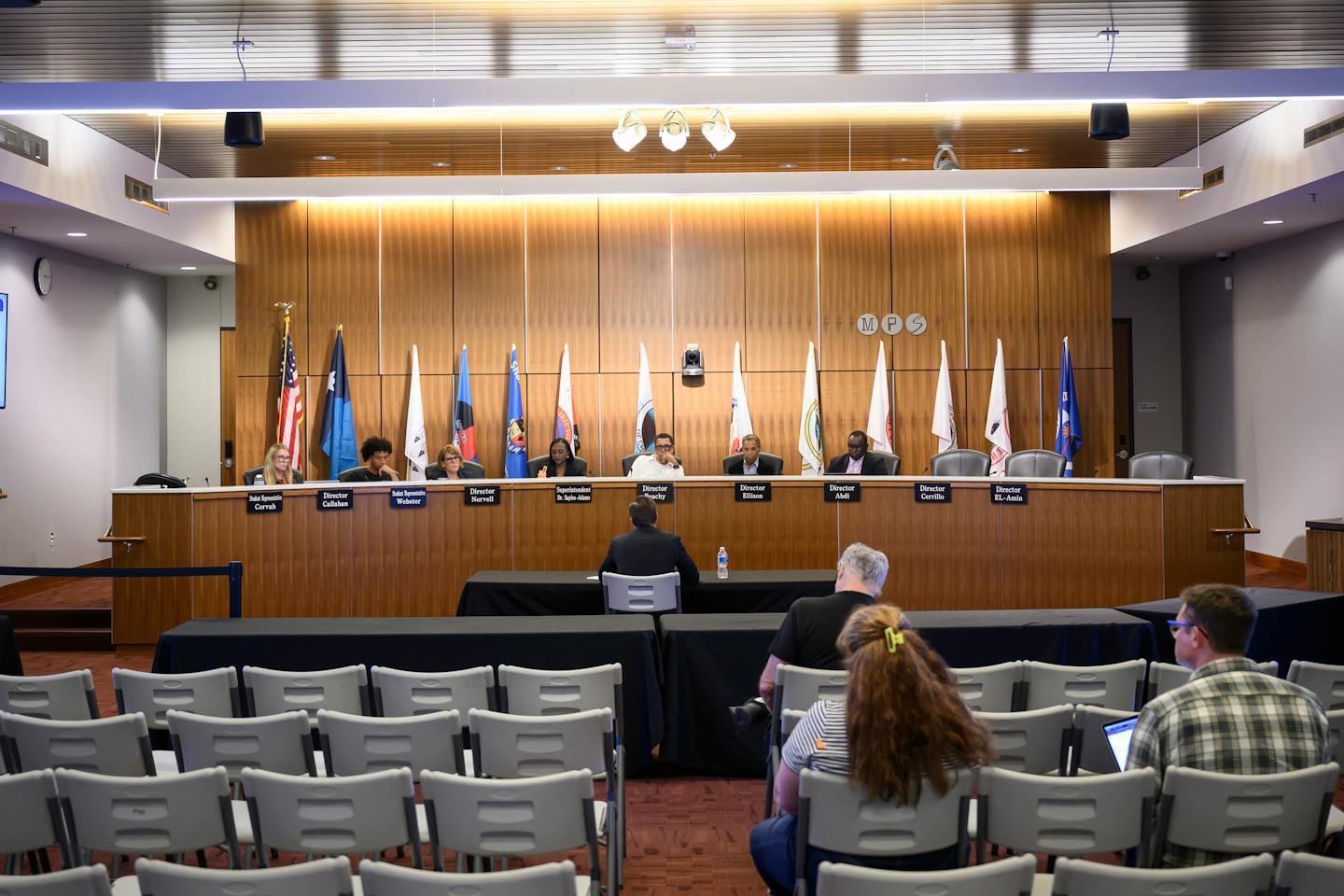 Minneapolis City Council urges school board to delay vote on closure plan