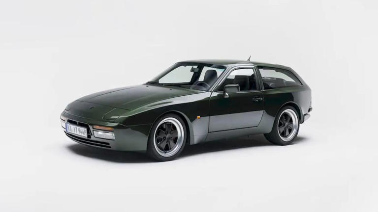 Πόσο πάει το «μαλλί» για μία Porsche 944 shooting brake;