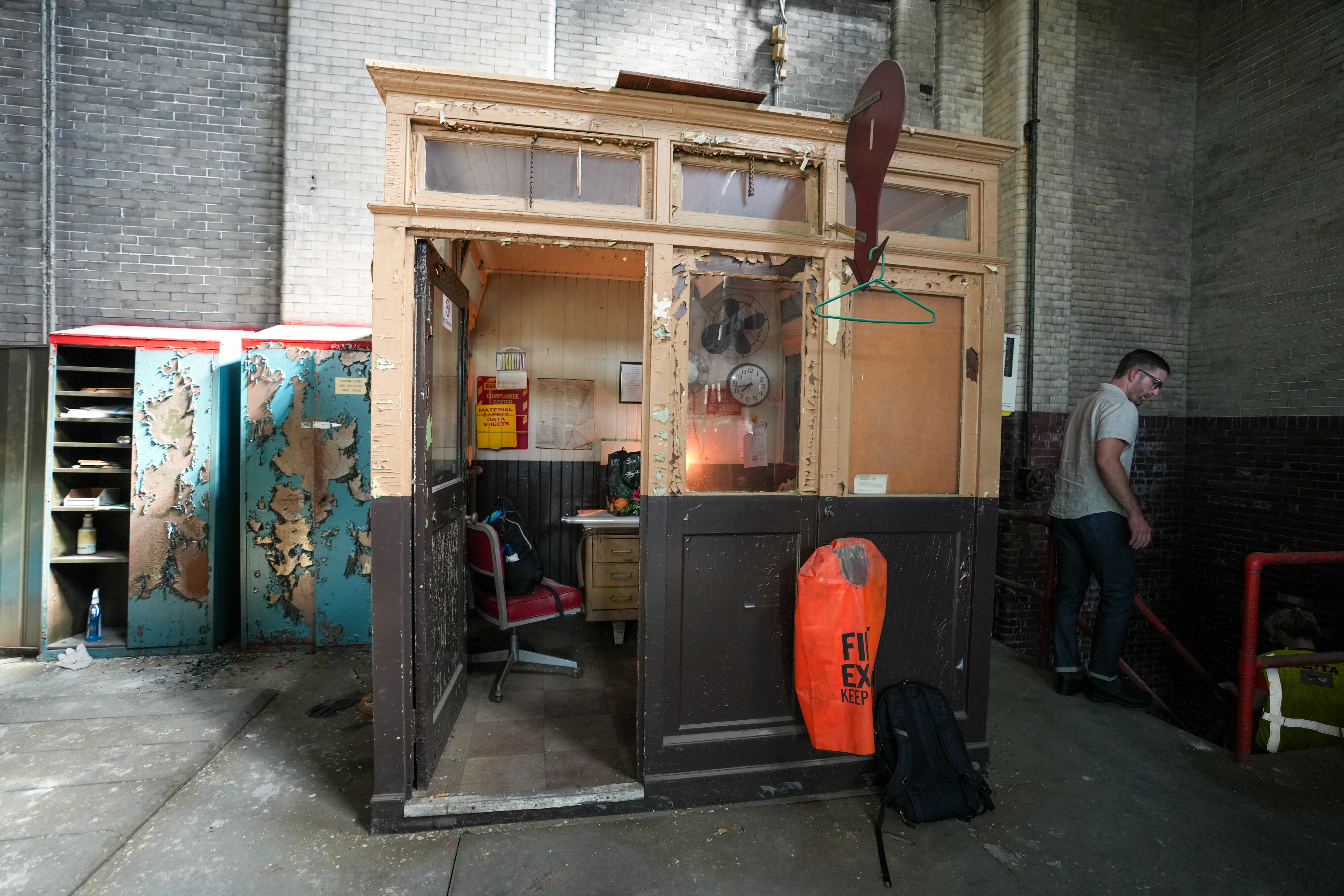 SEPTA wants to transform a historic East Passyunk trolley substation ...