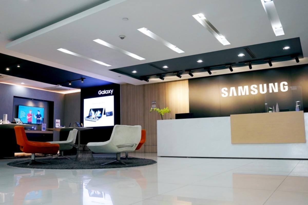Samsung on course for biggest quarterly profit in tech history with an ...