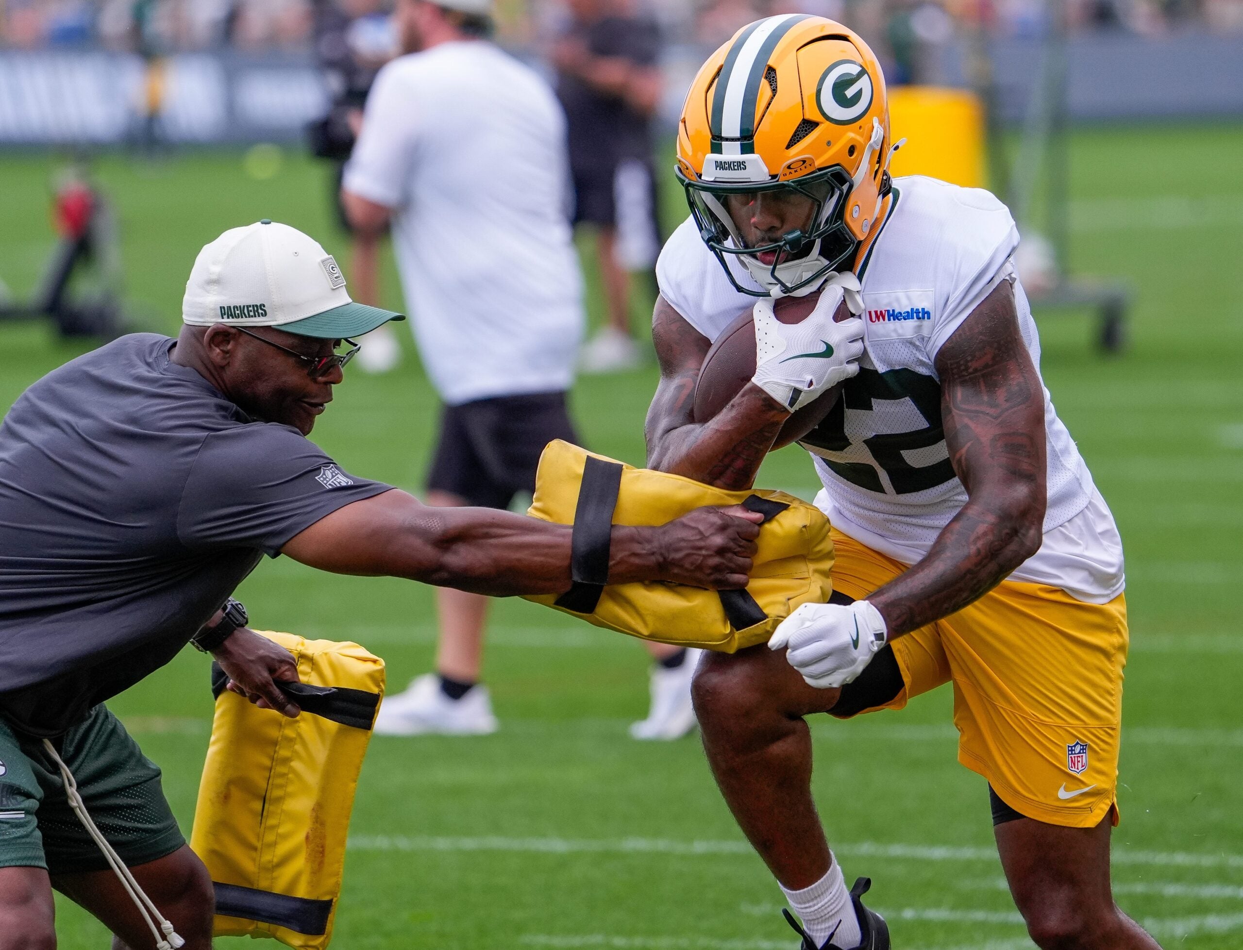 Packers' intriguing roster decision ahead of the Bears game raises ...