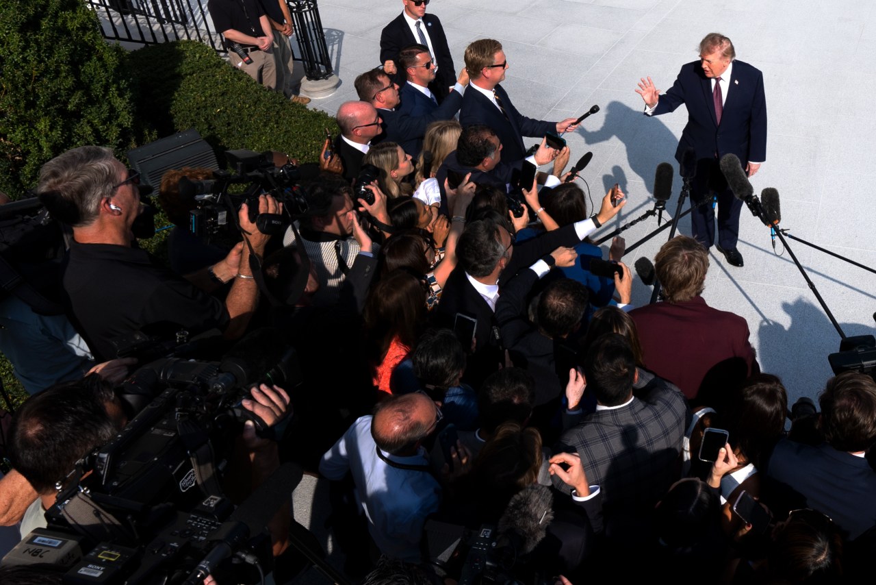 Trump throws his weight behind credit-card legislation most feared by banks