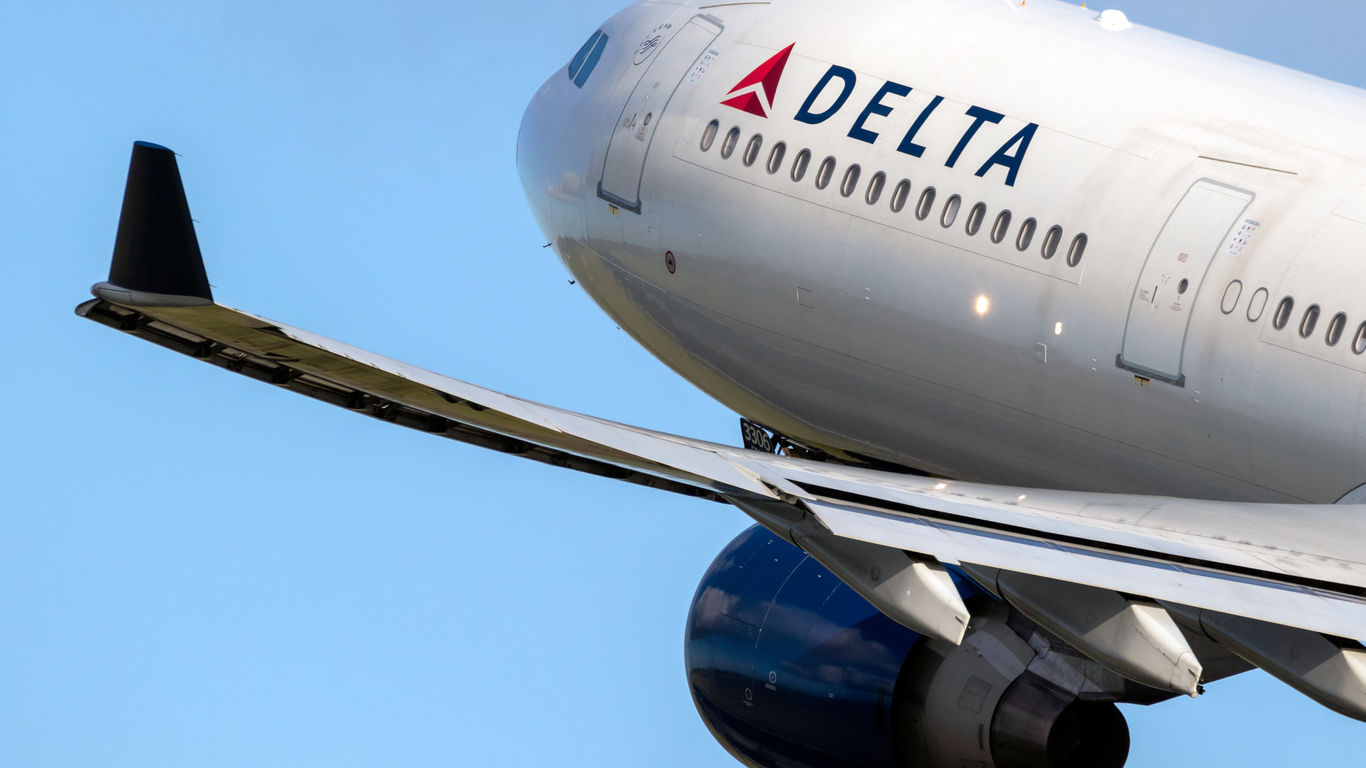 Delta CEO: 'No slow-down in sight' for travel demand, despite higher ...
