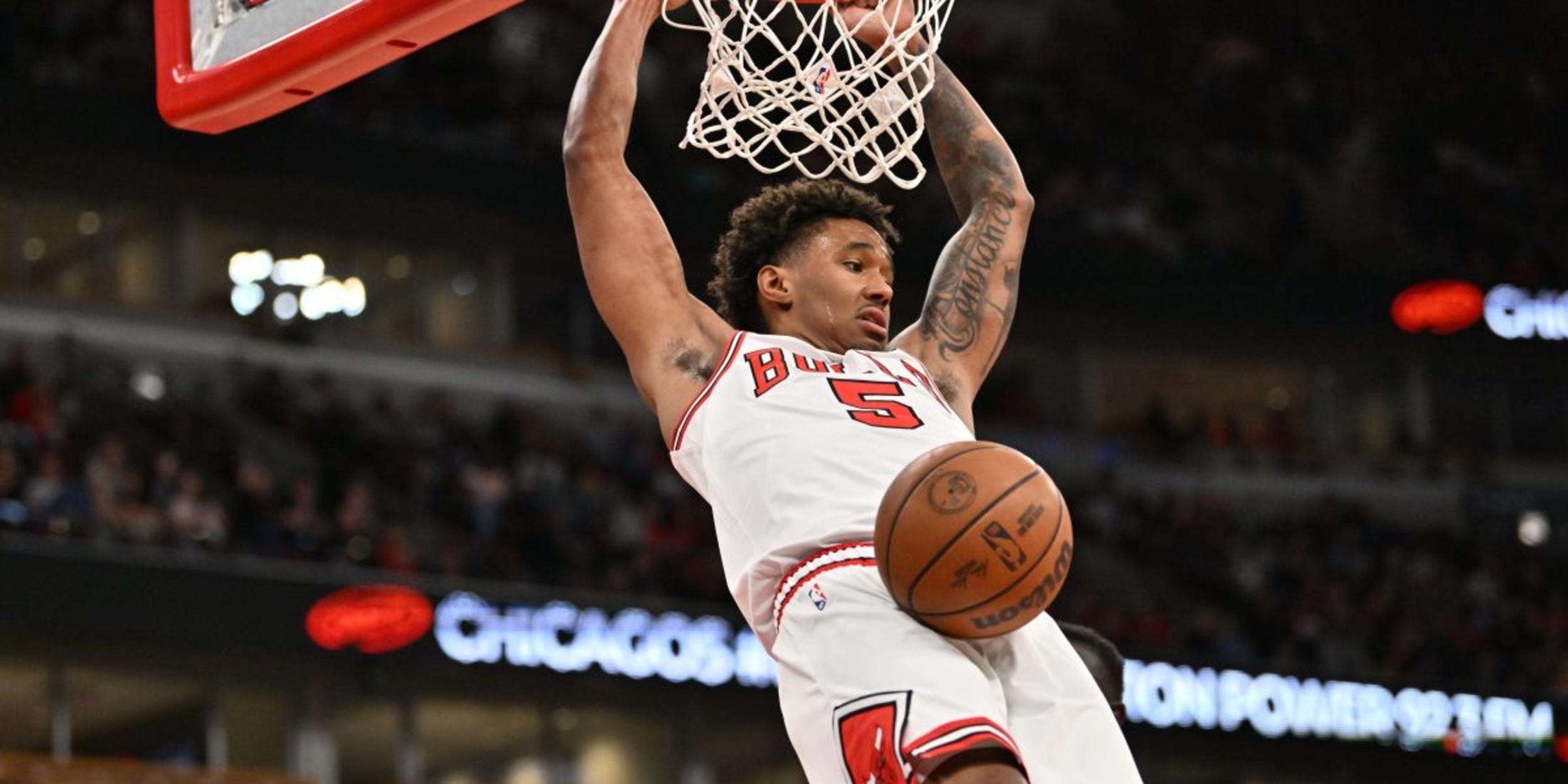 Dailyn Swain looks better in preseason debut, but the Bulls may be ...