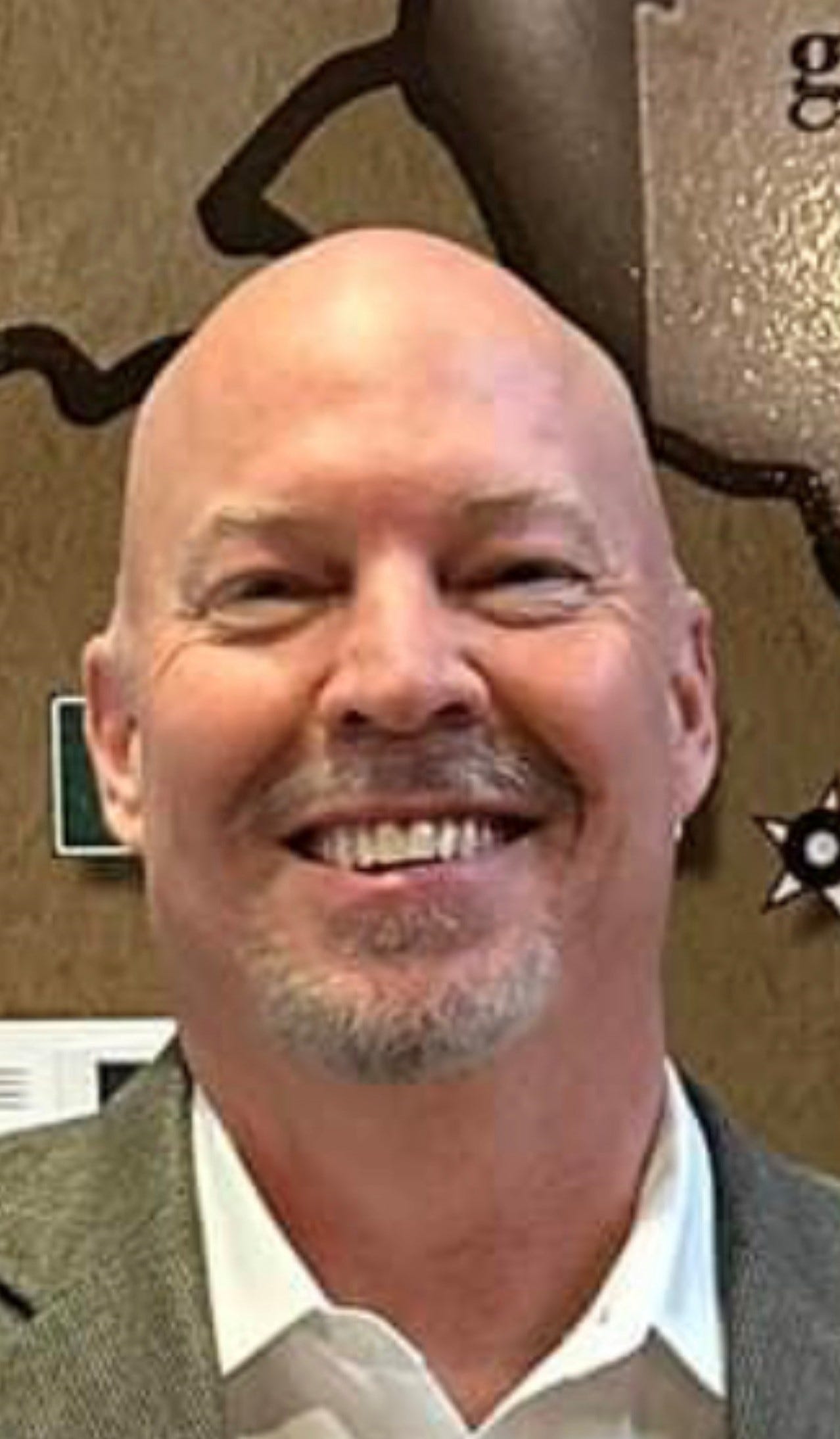 Donor Eric Deters lashes out at Trump after 'quid pro quo' report