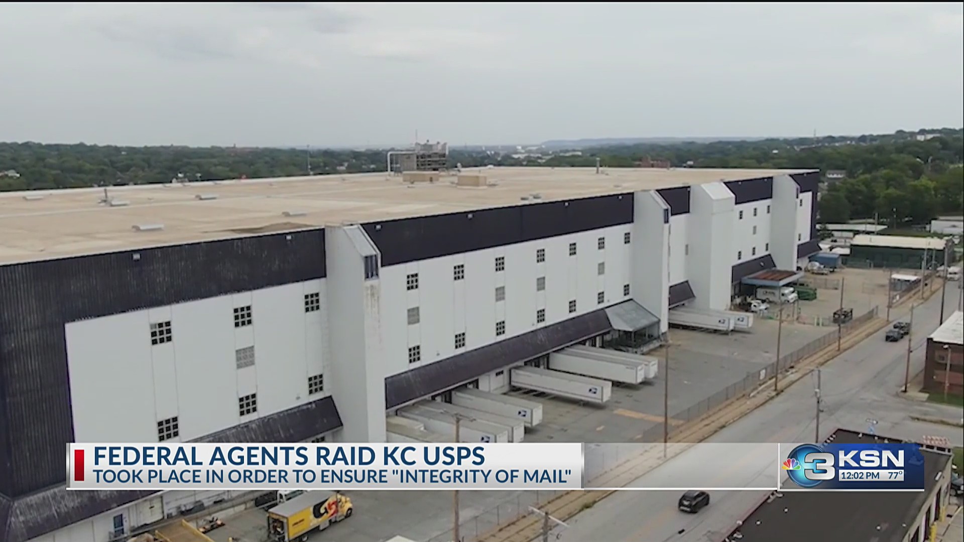 Federal agents raid Kansas City USPS distribution center