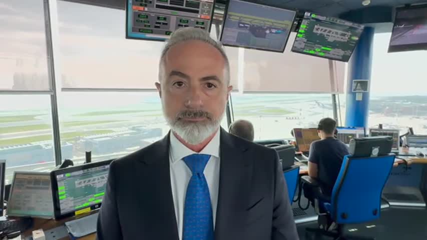 Venice Airport: How the lagoon-view control tower works - operations ...