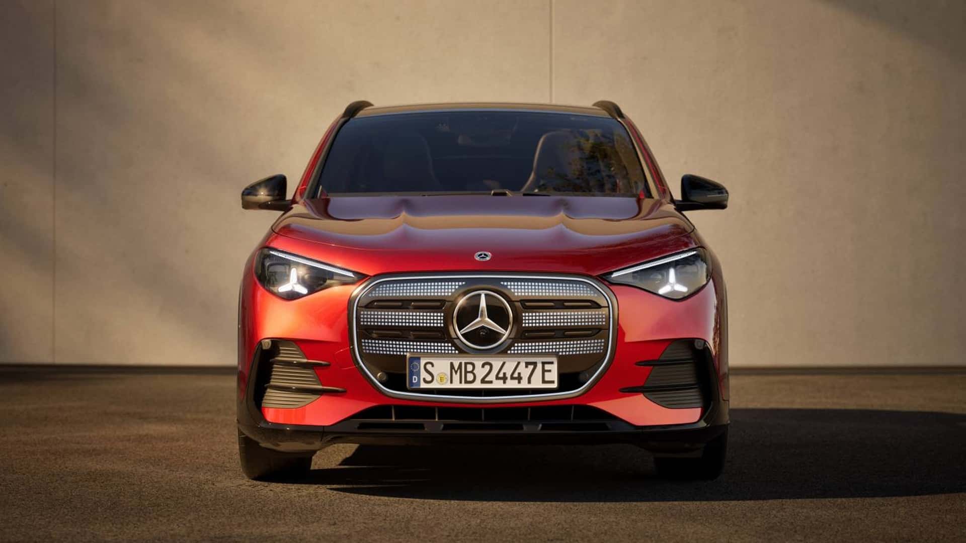 1 in 4 new Mercedes cars sold last quarter had a plug