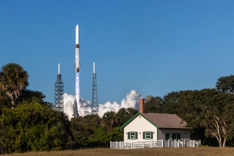 Blue Origin IPO could come in next few years, Jeff Bezos says in wake ...