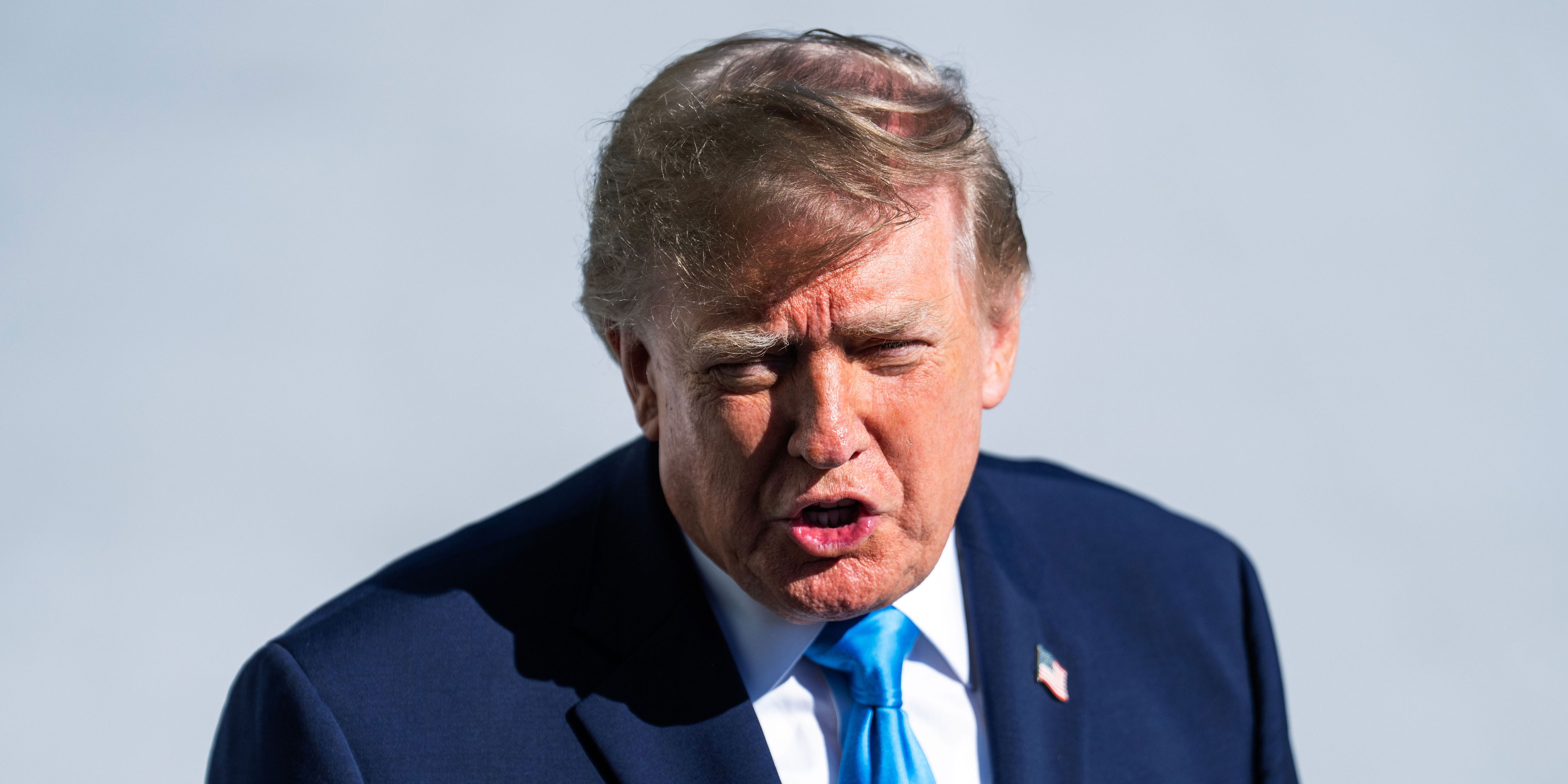 Trump sorgt mit Billig-Anzug für Aufsehen