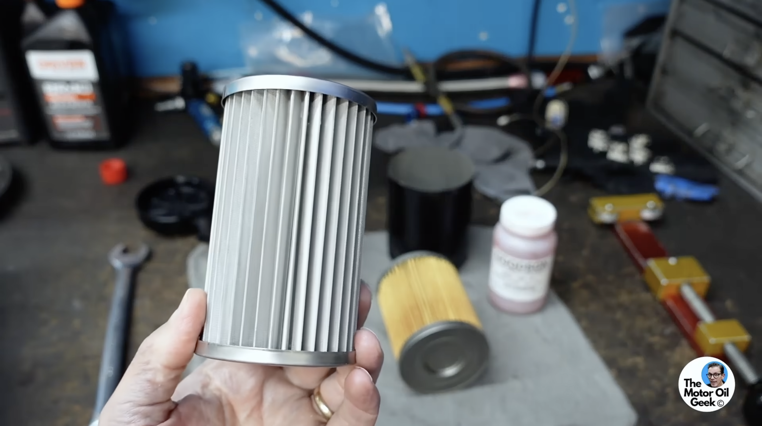 How oil filters work (and don’t work)