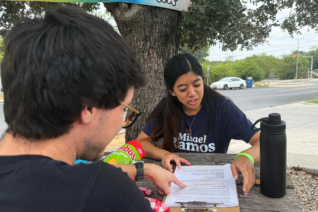 Texas socialists are building a movement, one sandwich at a time