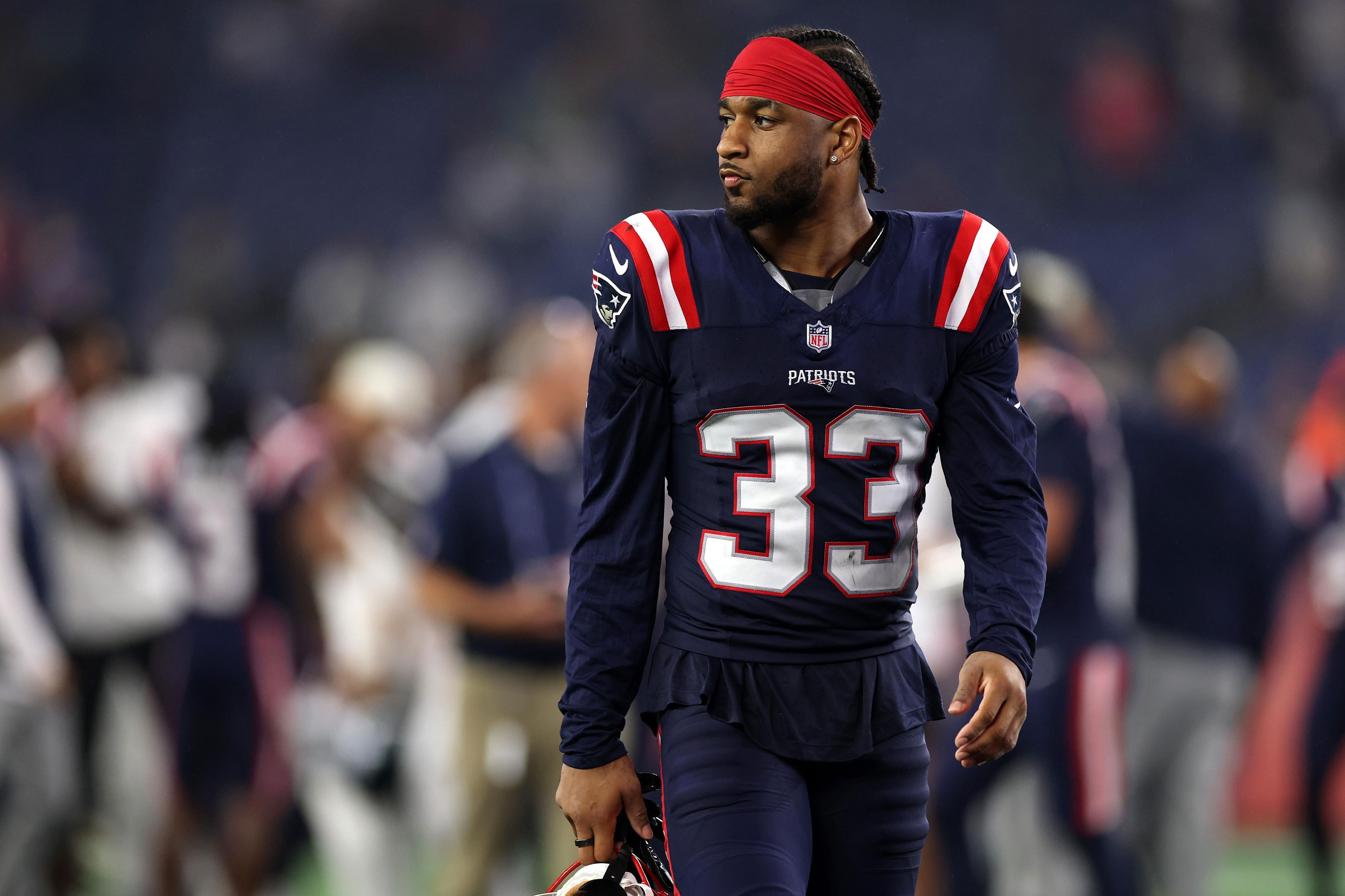 Patriots promote safety Mike Brown to 53-man roster after consecutive ...
