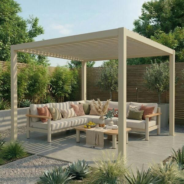 Inside Richard E Grant’s whimsical Richmond garden – 5 design ideas to ...