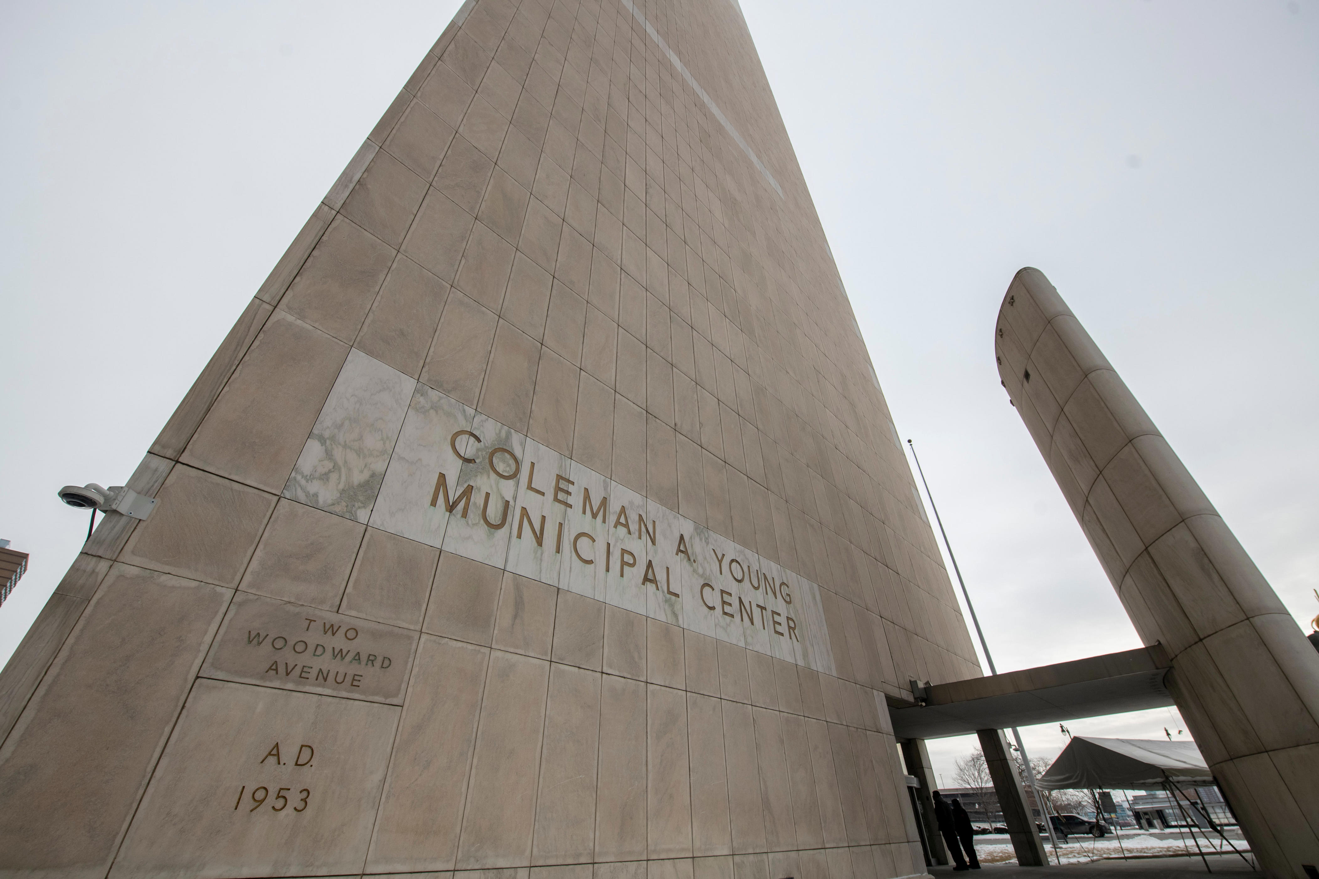 Detroit man charged in terrorism threat against mayor