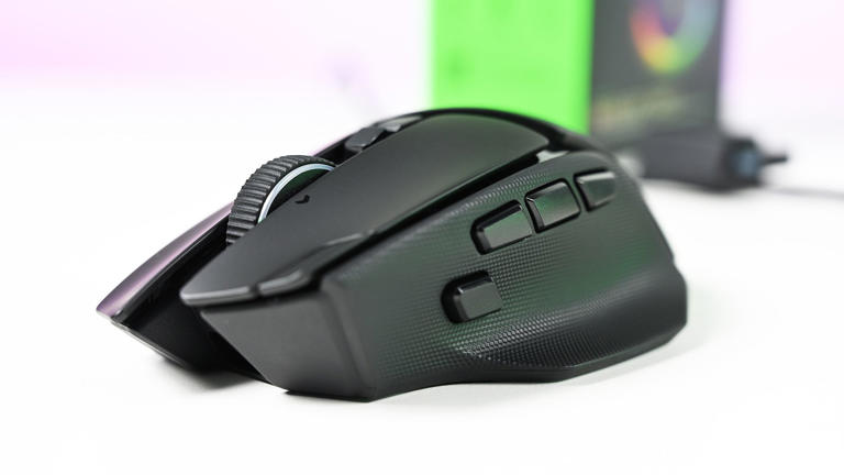 The Razer Basilisk V4 Pro may have AI, but it's still the best gaming ...