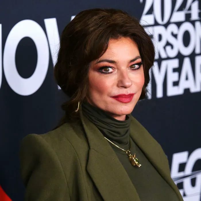 Shania Twain wears a western baby-pink outfit in new music video as ...