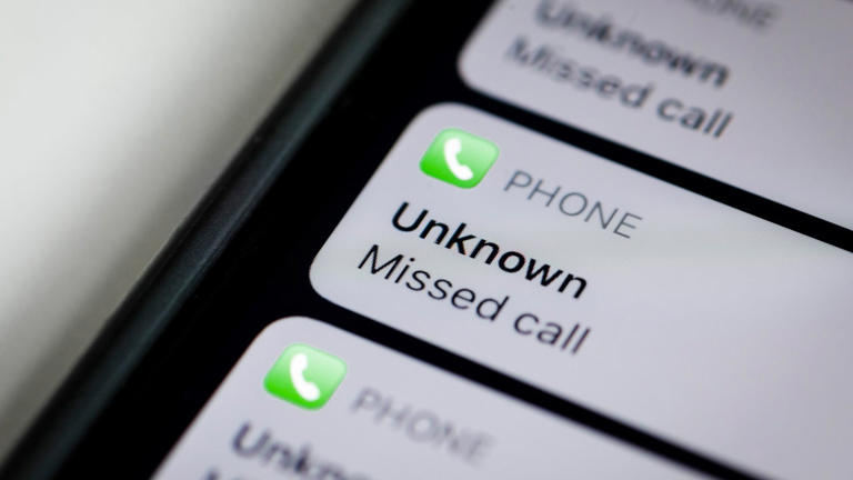 Anti-scam settings on iPhone, Pixel and Galaxy you should check