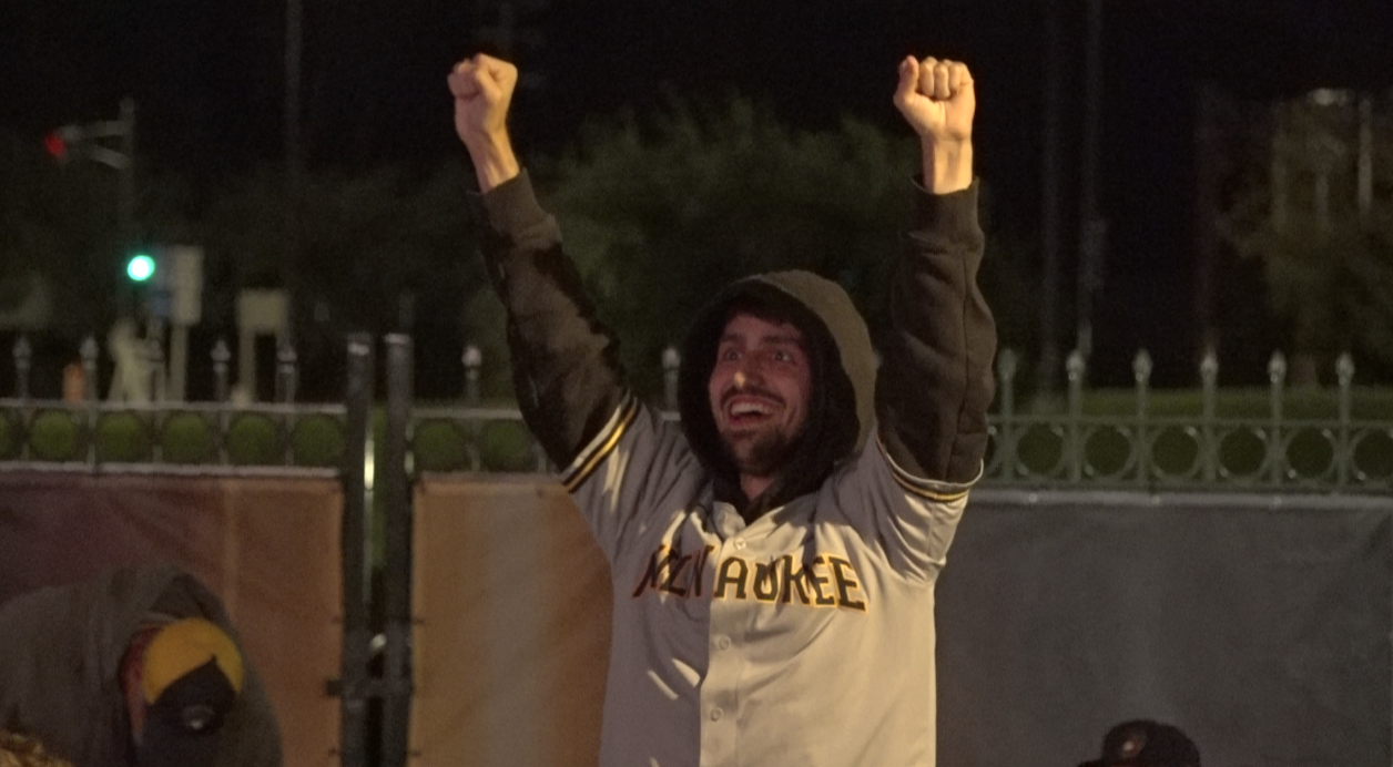 Brewers fans recover from back-to-back late night games