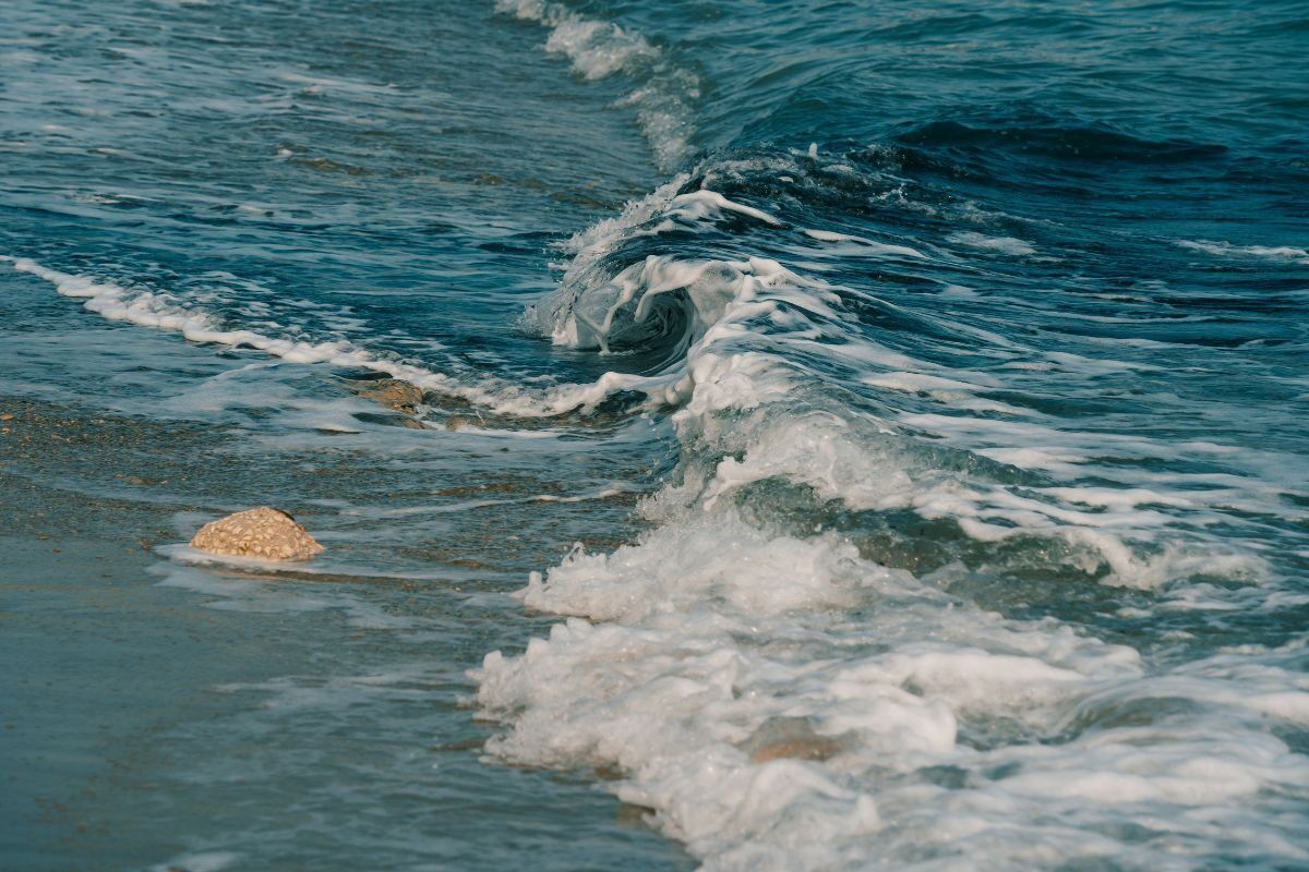 What beachgoers and anglers need to know as spring tides approach