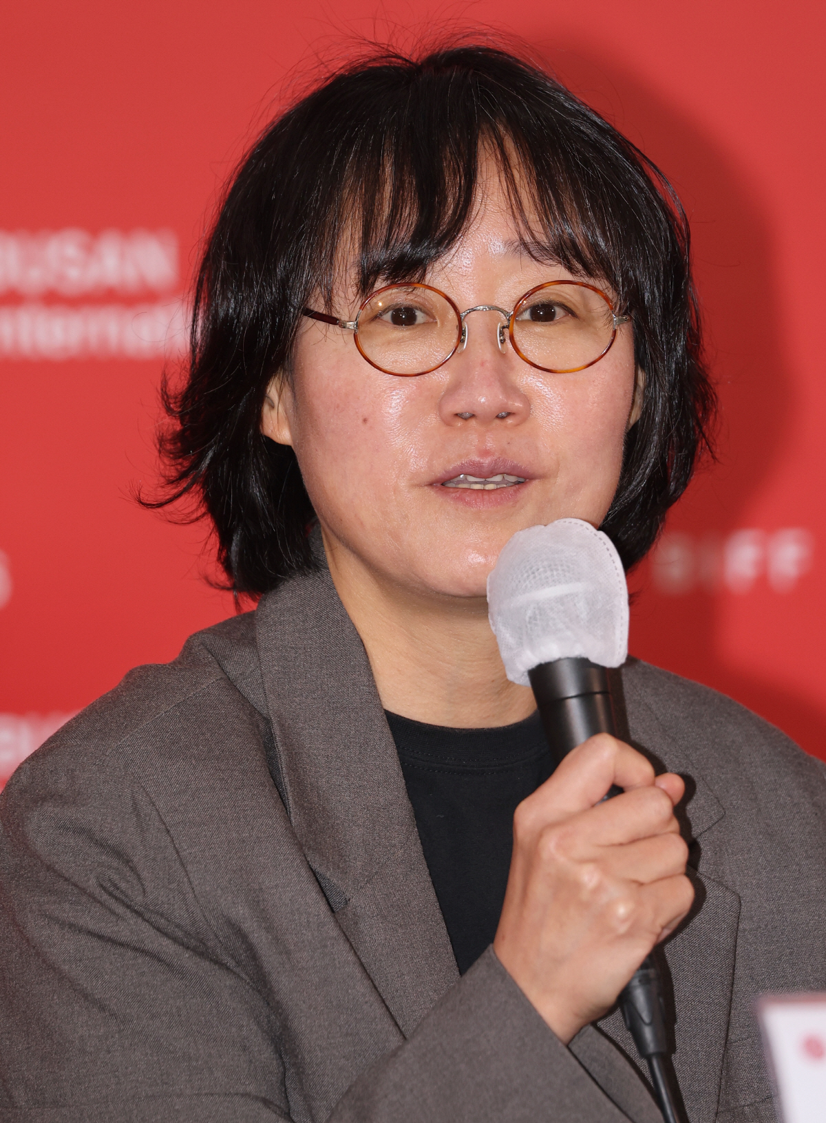 [SC-BIFF] 'Dora' director July Jung: 
