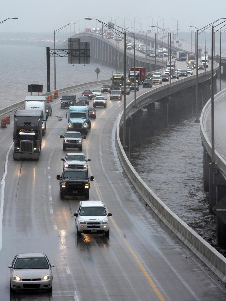 Person hospitalized after jumping from Escambia Bay Bridge