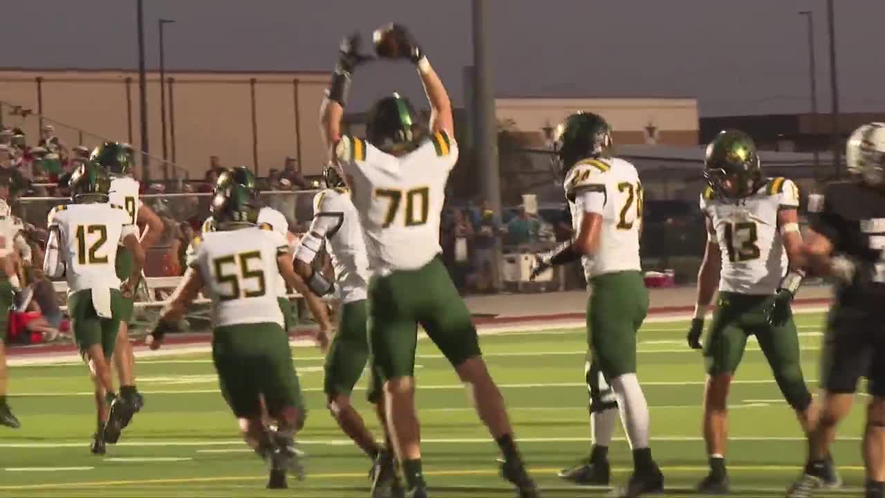 Rockport-Fulton forces three first half turnovers in key district win ...