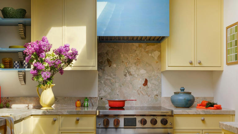 This small, sunshine-yellow five-person family home has a strict no ...
