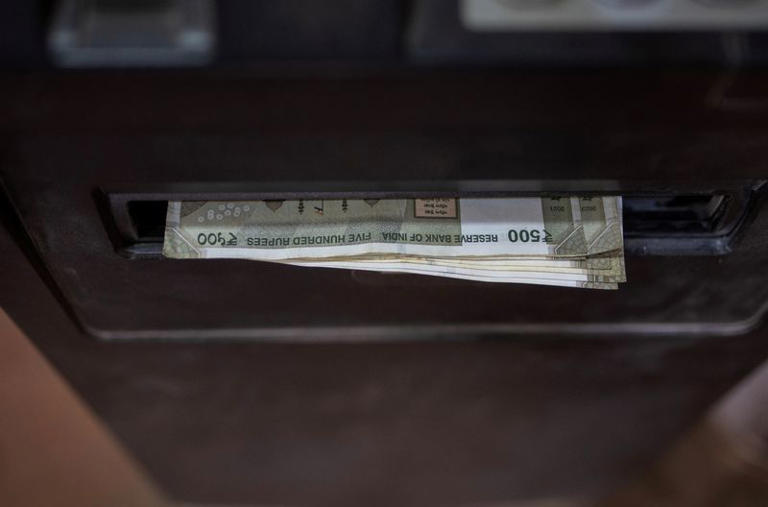 India rupee posts weekly fall despite rate hike amid adverse flows ...