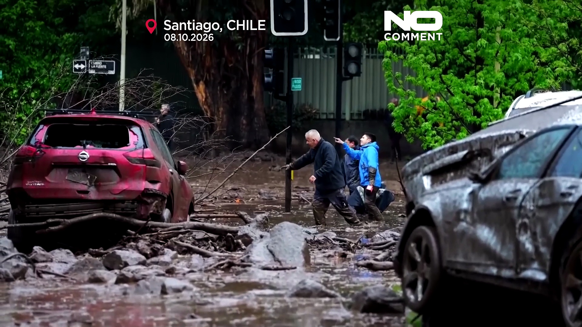 Chili : Santiago sous les eaux après de violentes pluies et des coulées ...