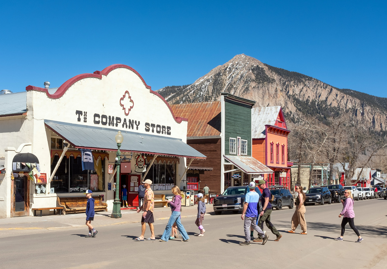 Crested Butte's luxury home market is defying a ski-town slowdown