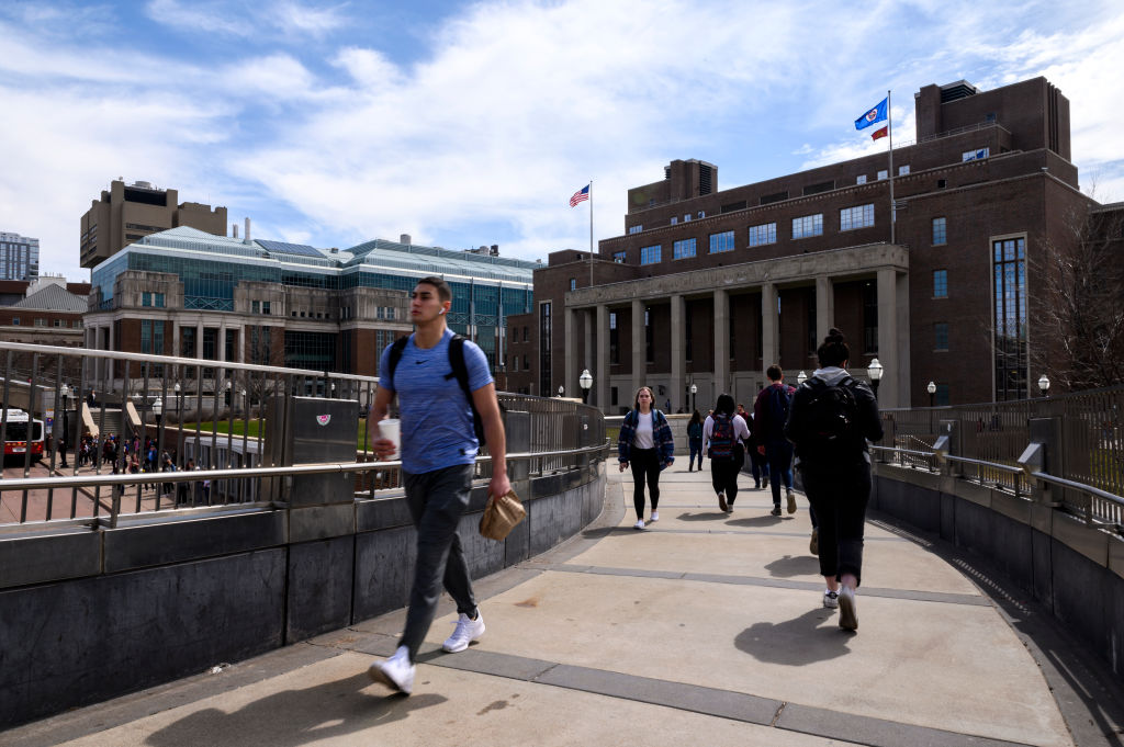 Trump proposes $70,000 fee for international students to work in US ...