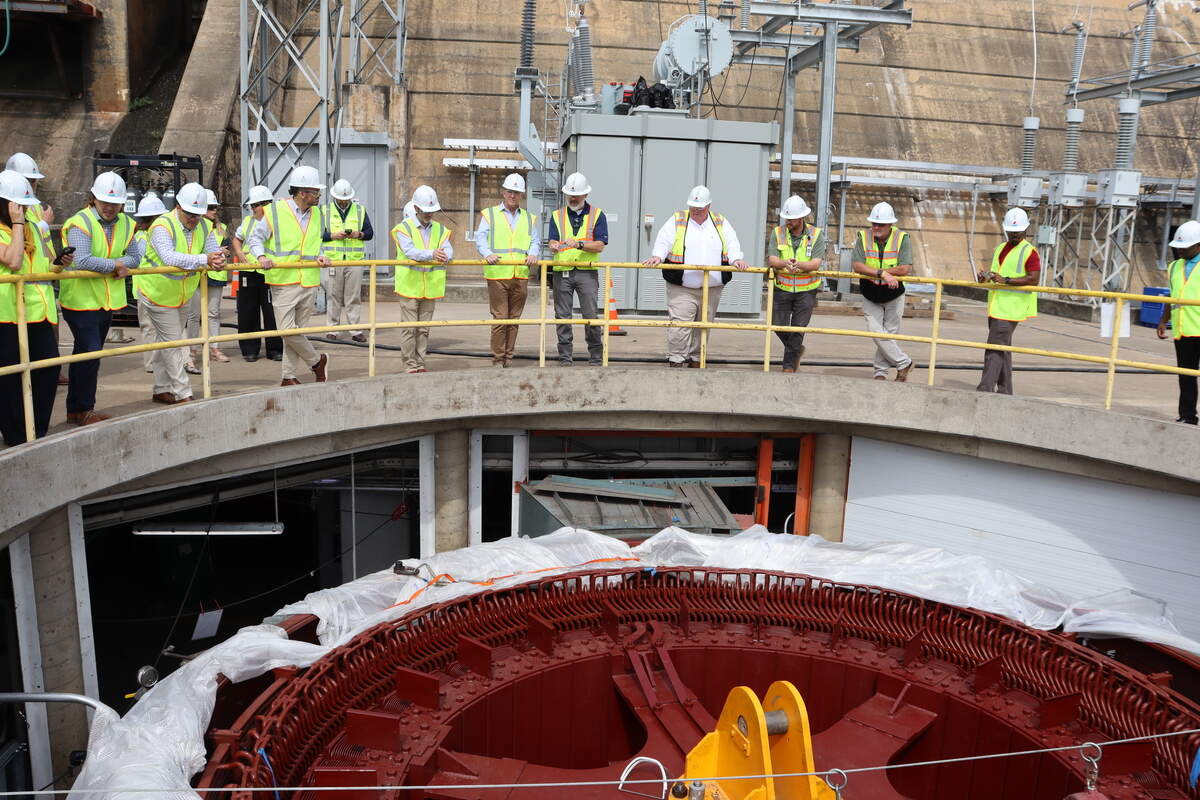 Oliver Dam in Columbus gets visit from US Dept. of Energy to see $27 ...