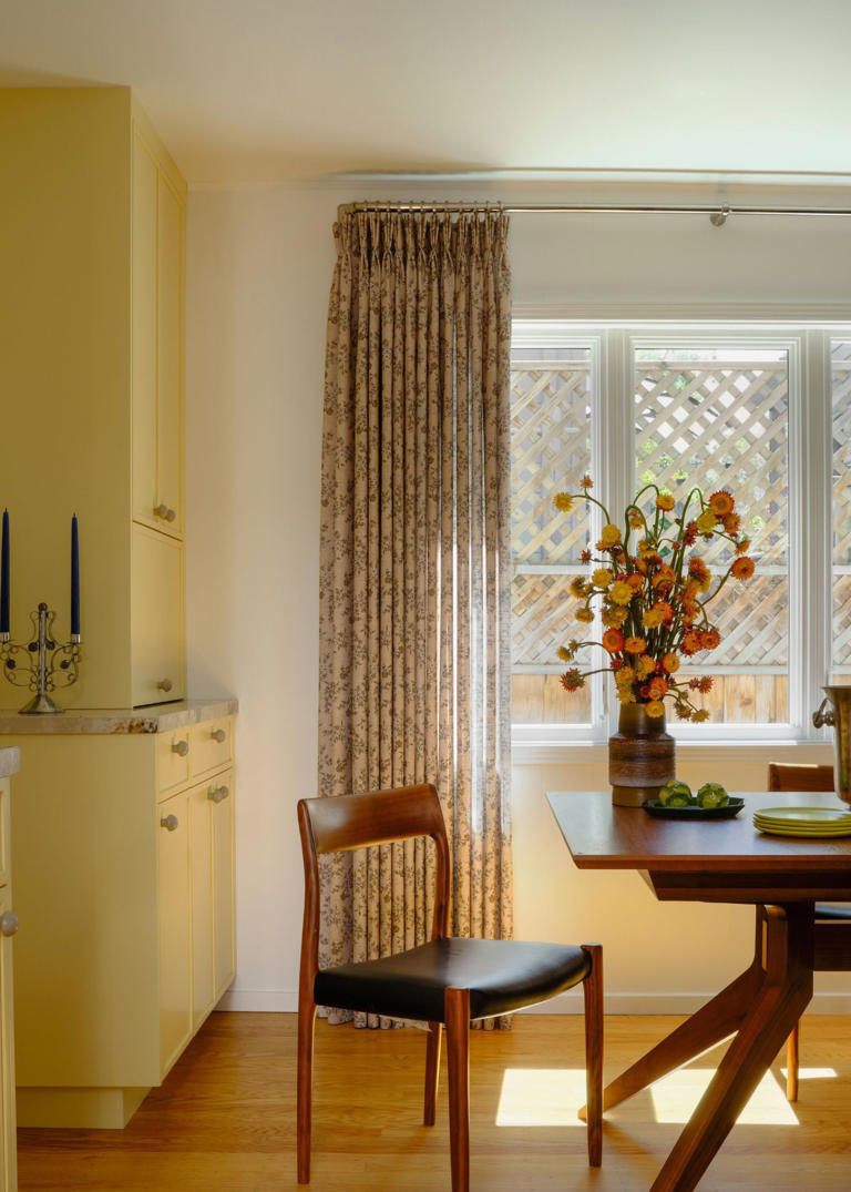 This small, sunshine-yellow five-person family home has a strict no ...