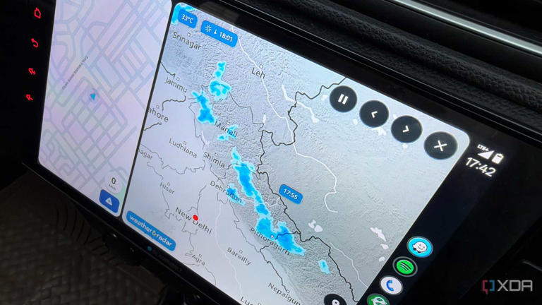 I added live weather radar to Android Auto, and it changed how I plan ...