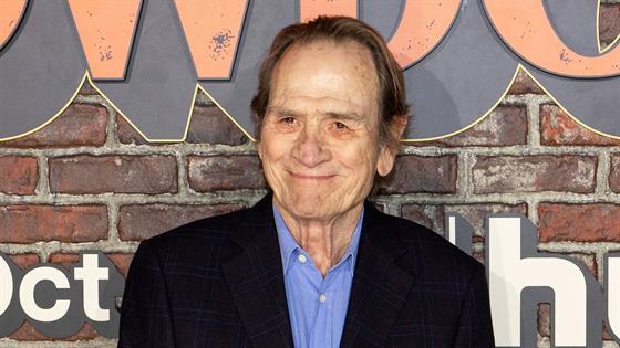 Tommy Lee Jones, 80, makes ultra rare red carpet appearance