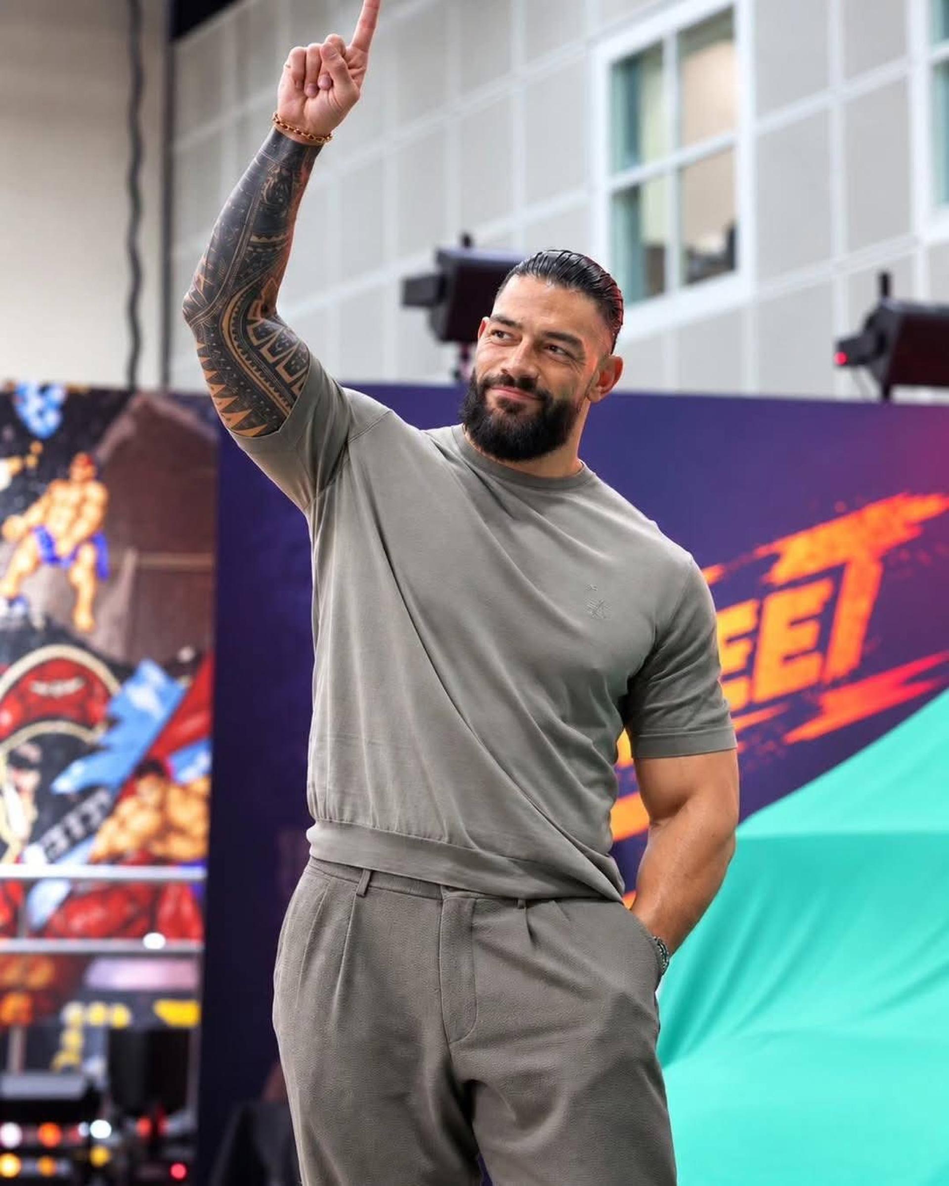 Roman Reigns fills November with WWE television appearances