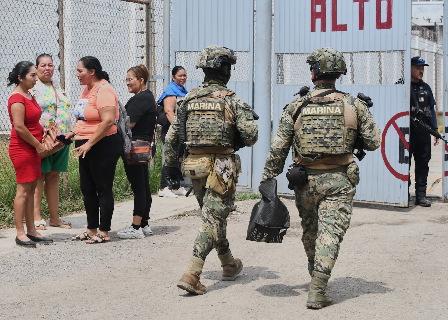 10 dead after prison riot in Mexico’s Sinaloa state