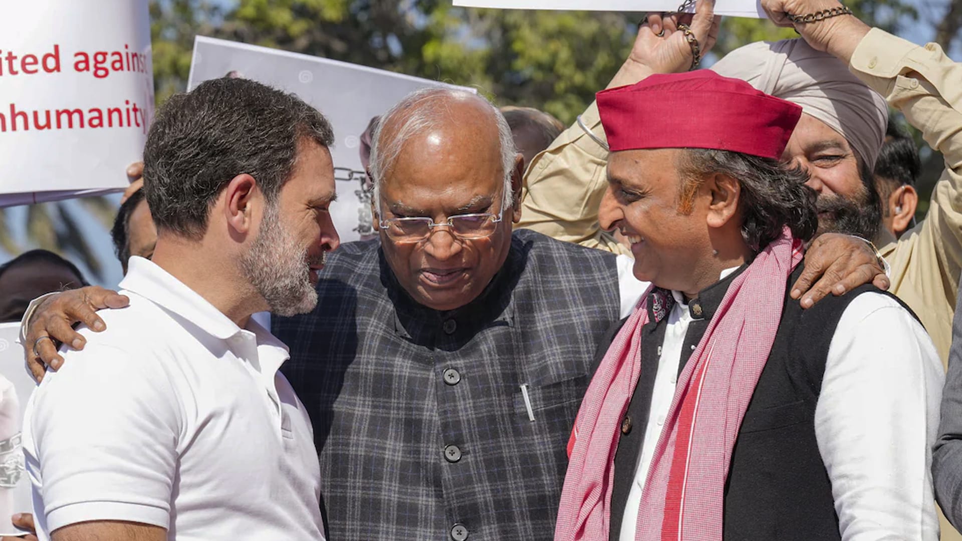 Congress' Kharge dials INDIA bloc leaders as reports of lack of ...