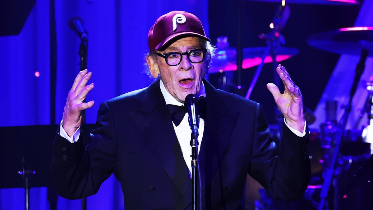 Art Garfunkel postpones UK tour due to respiratory infection: 'My heart ...