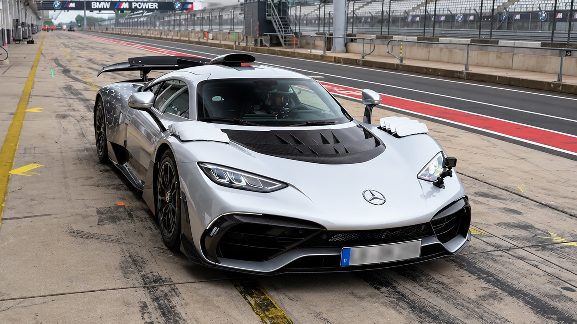 This Mercedes AMG One has a real Formula 1 engine
