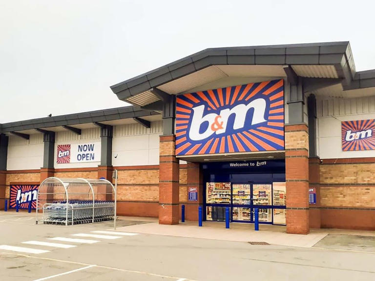 New B&M '21p per hour' gadget keeps homes warm without central heating