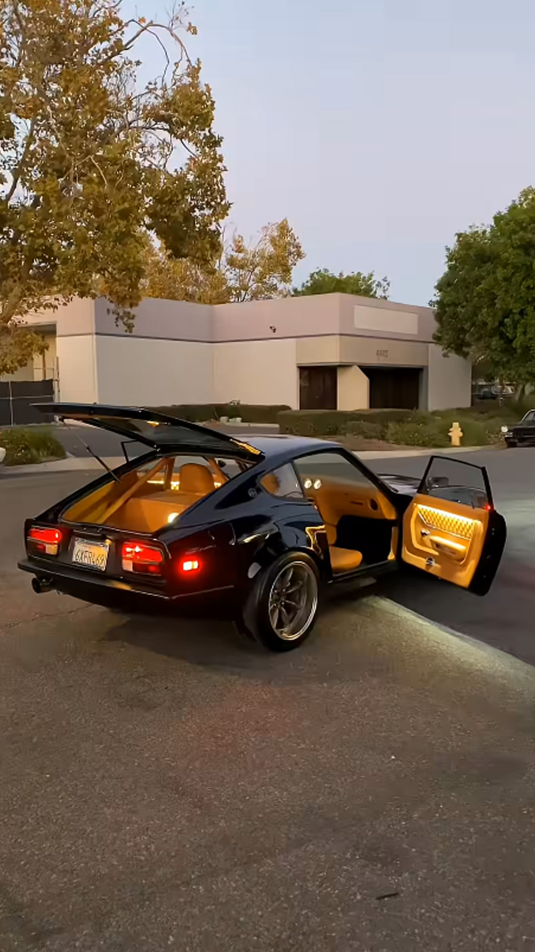 Datsun 240Z combines JDM style with V8 power