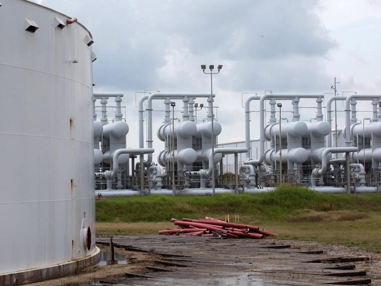 Strategic Petroleum Reserve Needed Repairs at One-Fifth Its Maximum ...